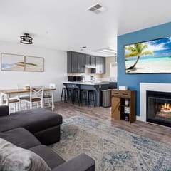 Pismo Beach Condo by Sea, steps to Beach & Pier!