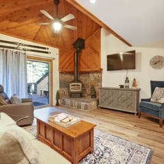 Two Bears Basecamp | Views, Trails, Flat Parking