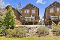 Family-Friendly Shaver Lake Cabin w/ Game Room