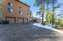 Sierra Nevada Cabin: Arcade, Sauna &Jacuzzi - Image 2