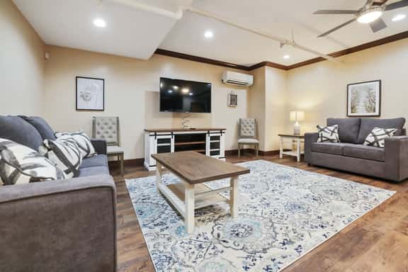 Chic Downtown Loft w/ City Views & Workspace - Image 1