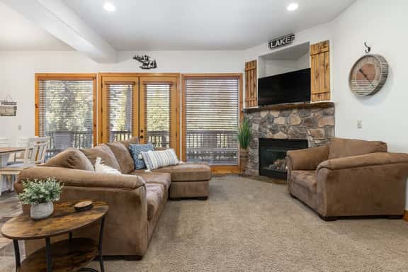 Family-Friendly Shaver Lake Cabin w/ Game Room - Image 1