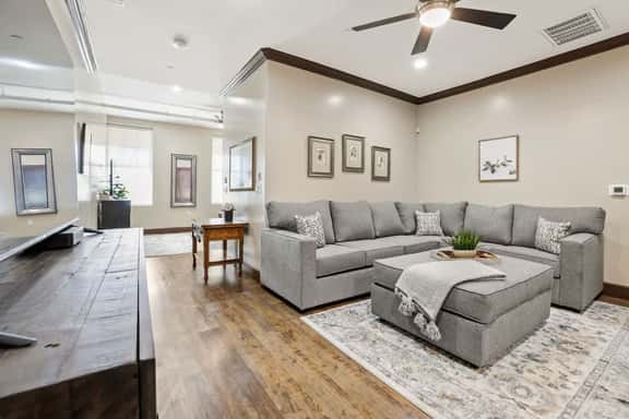 Midtown Loft 301 on Main St DT Visalia - Image 1