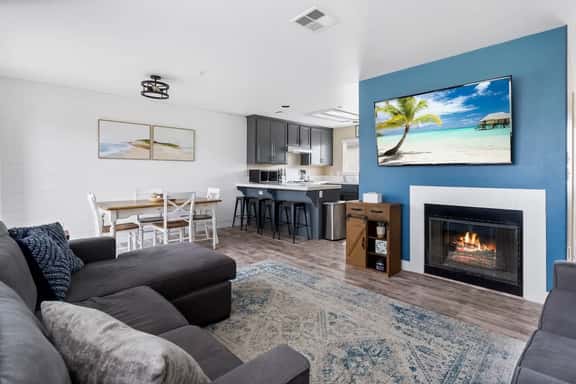 Pismo Beach Condo by Sea, steps to Beach & Pier! - Image 1