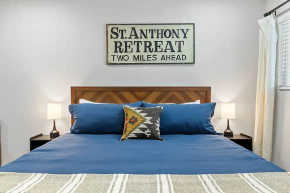 Charlotte Sequoia Motel RM2 Ac, Pool, 10Min to SNP