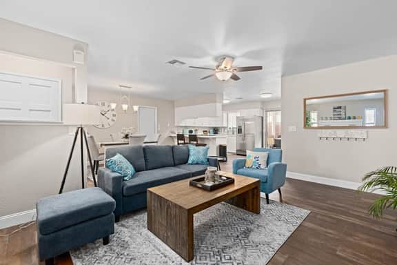 Spacious Redwood Retreat w/ Ping Pong & WiFi - Image 2